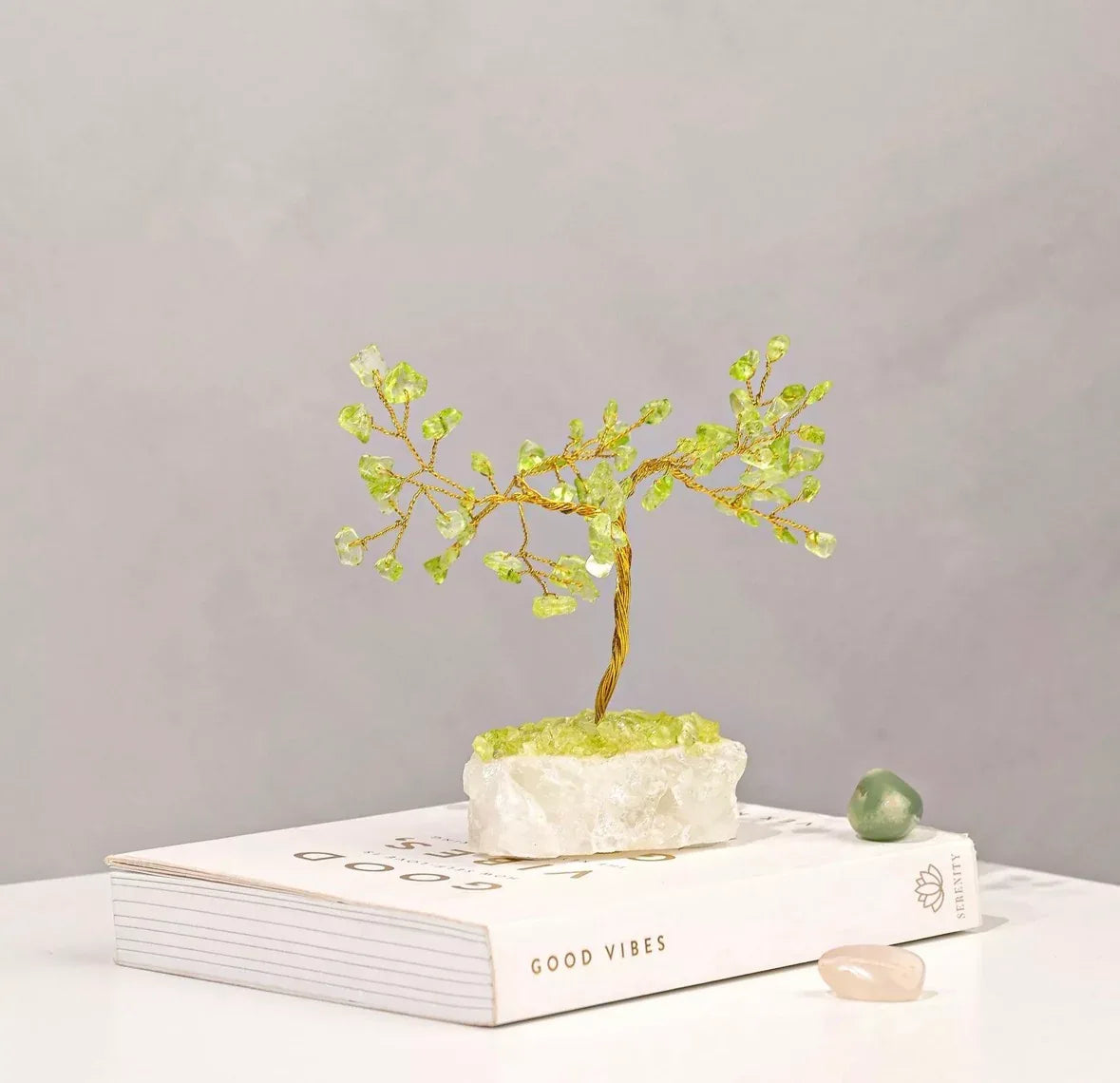 SERENITY Gemstone tree (Peridot)